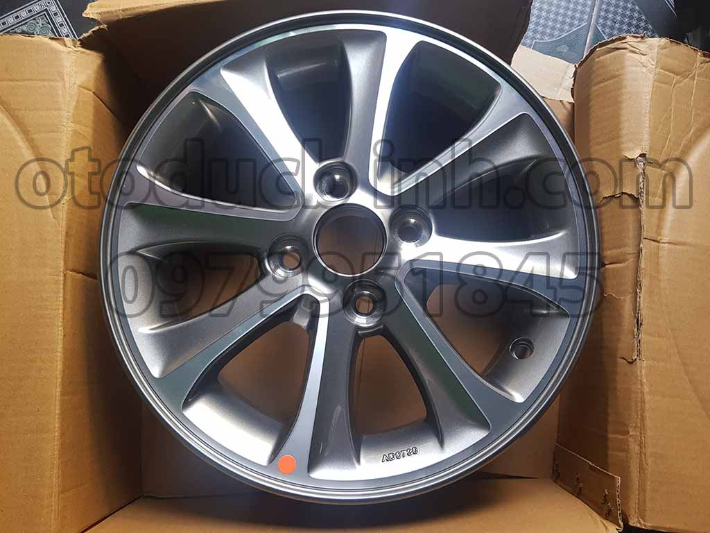 Lazang đúc 8 cánh thẳng i10 Mobis