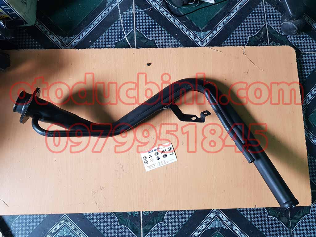 Cổ đổ xăng Ford Laser