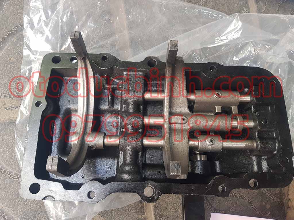 Mặt hộp số Thaco Ollin 500B