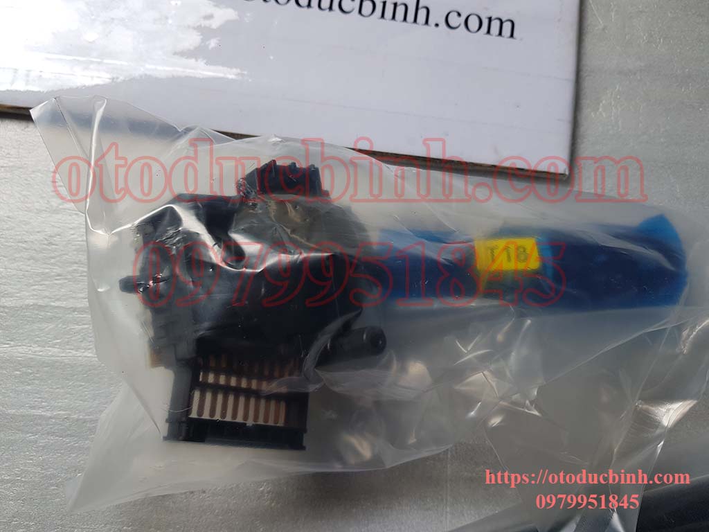 Công tắc gạt mưa 3 tốc độ Hyundai Getz, Kia Moring 2008-2011