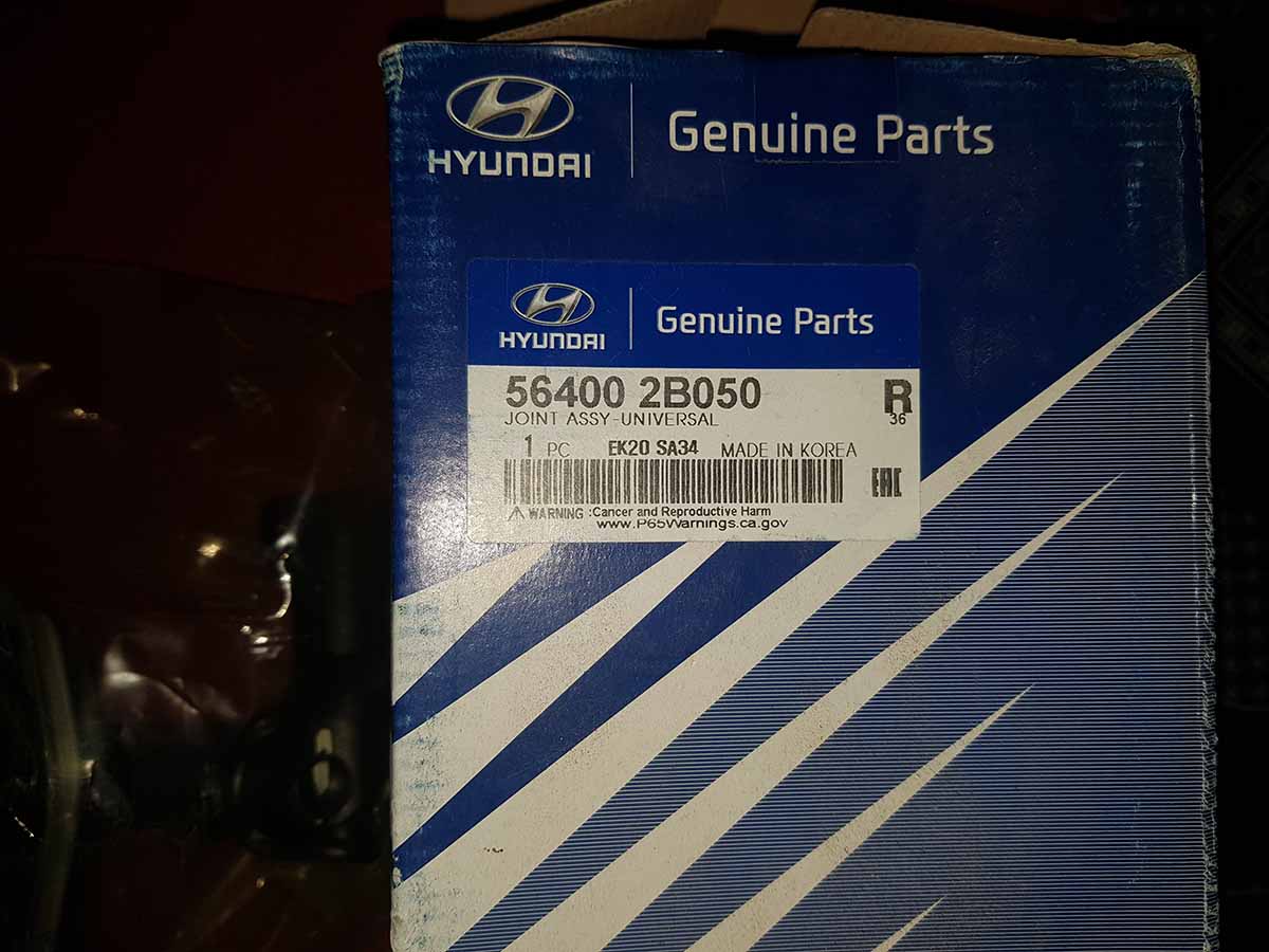 Khớp các đăng chữ thập lái Hyundai SantaFe 564002B050