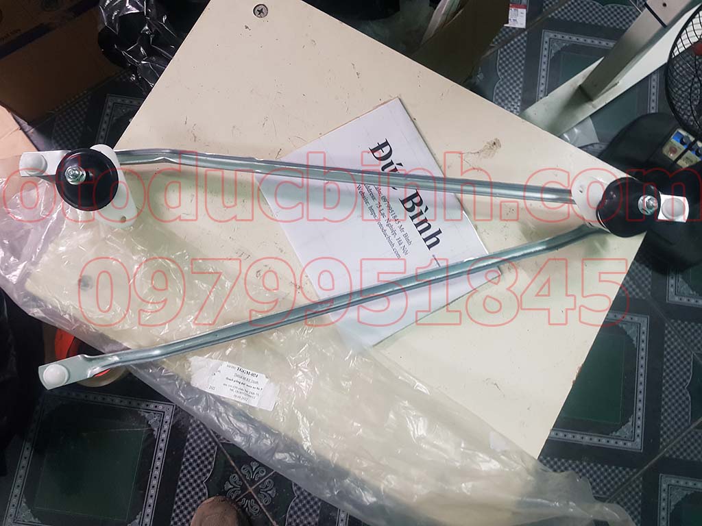 Thanh giằng gạt mưa Thaco Ollin 500B