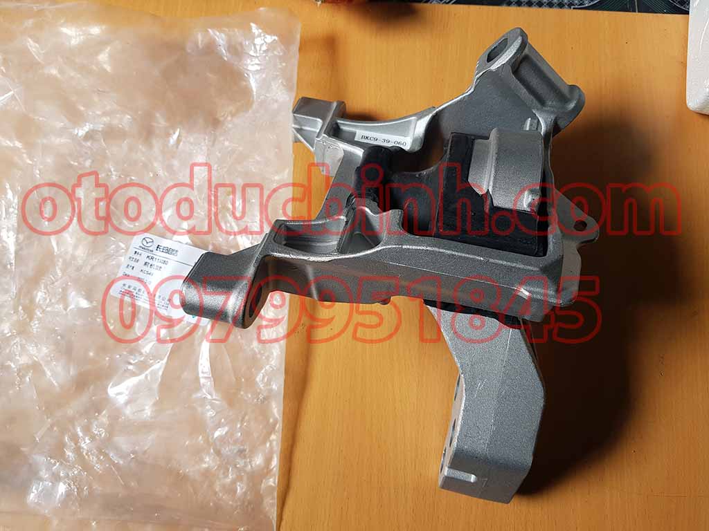 Chân máy thuỷ lực Mazda 3 2015-2019