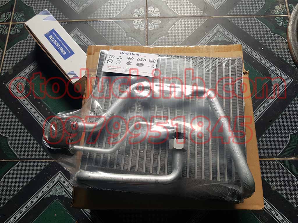 Giàn lạnh Mitsubishi Jolie