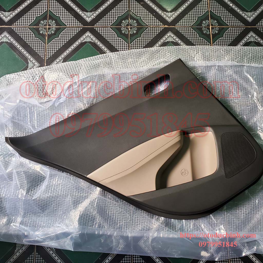 Tapi cánh cửa sau Hyundai i10 chính hãng