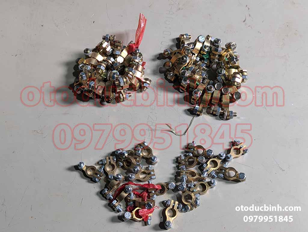 Bộ đầu bọc bình ắc quy to, nhỏ