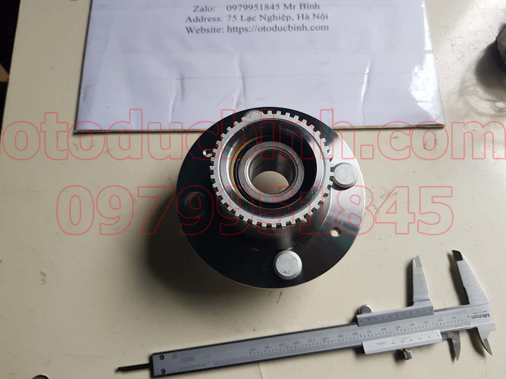 Cụm bi moay ơ sau Daewoo Gentra 95903586