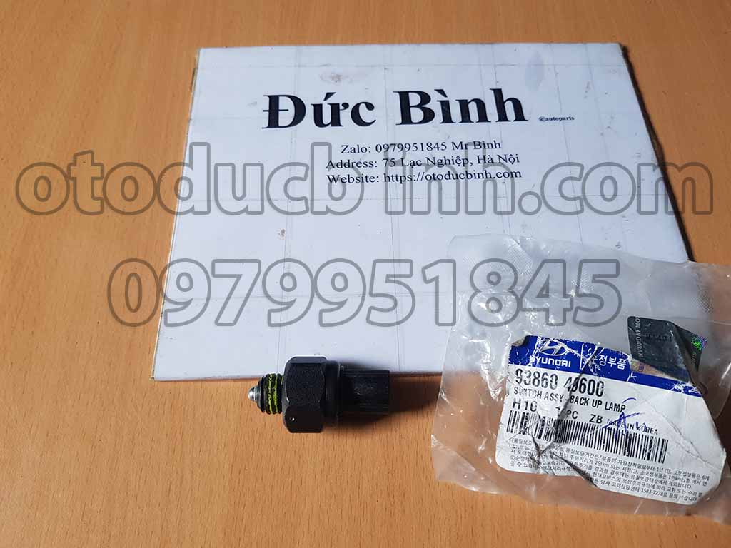 Cảm biến lùi Hyundai Porter 2