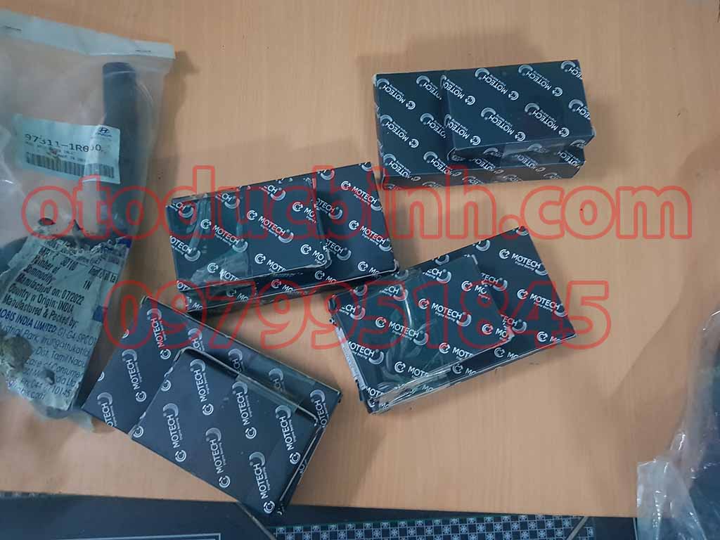 Bạc biên balie Hyundai Santafe 2.0