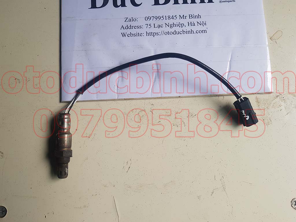 Cảm biến oxy khí xả Chevrolet Captiva bãi ( trên )