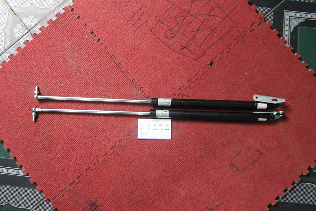 Đôi ty chống cốp sau Suzuki 5 tạ TDN0335