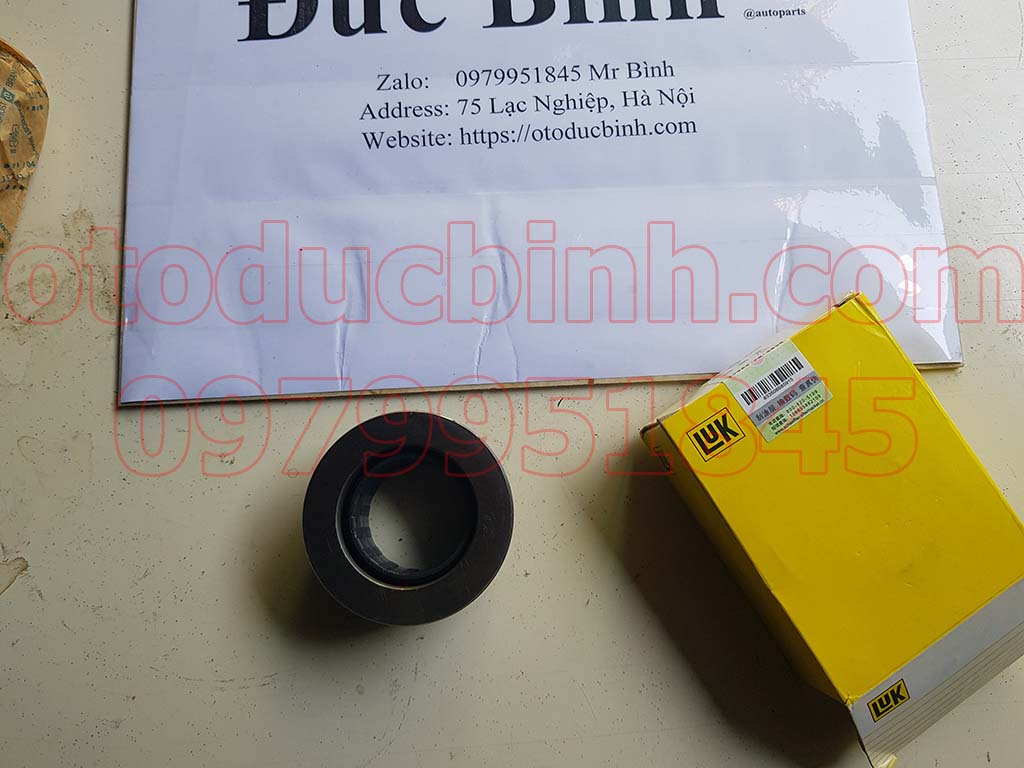 Bi tê Ford Transit máy 5 số 3C117548AA