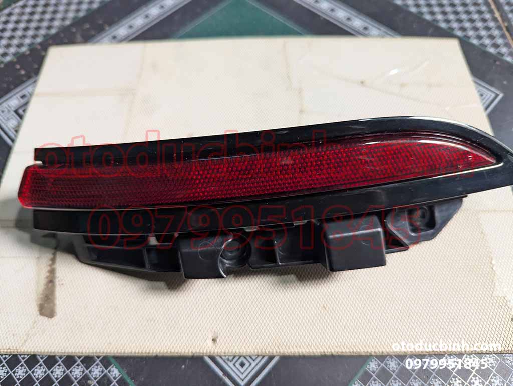 Đèn hậu ngoài Vinfast VF5