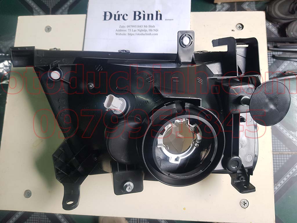 Đèn pha Toyota Zace 20A407056B  20A408056B
