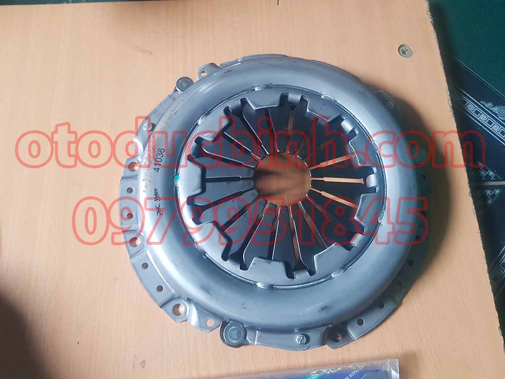 Bàn ép, Lá Côn, Bi tê Kia Carens 1.6 0979951845