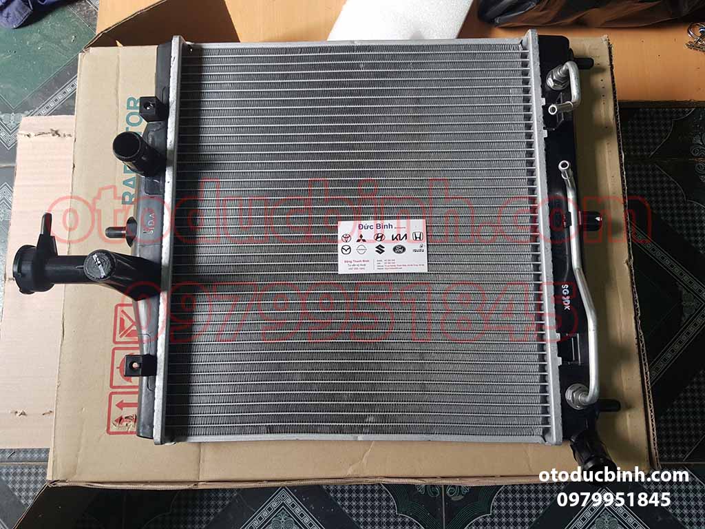 Két nước Kia Morning AT