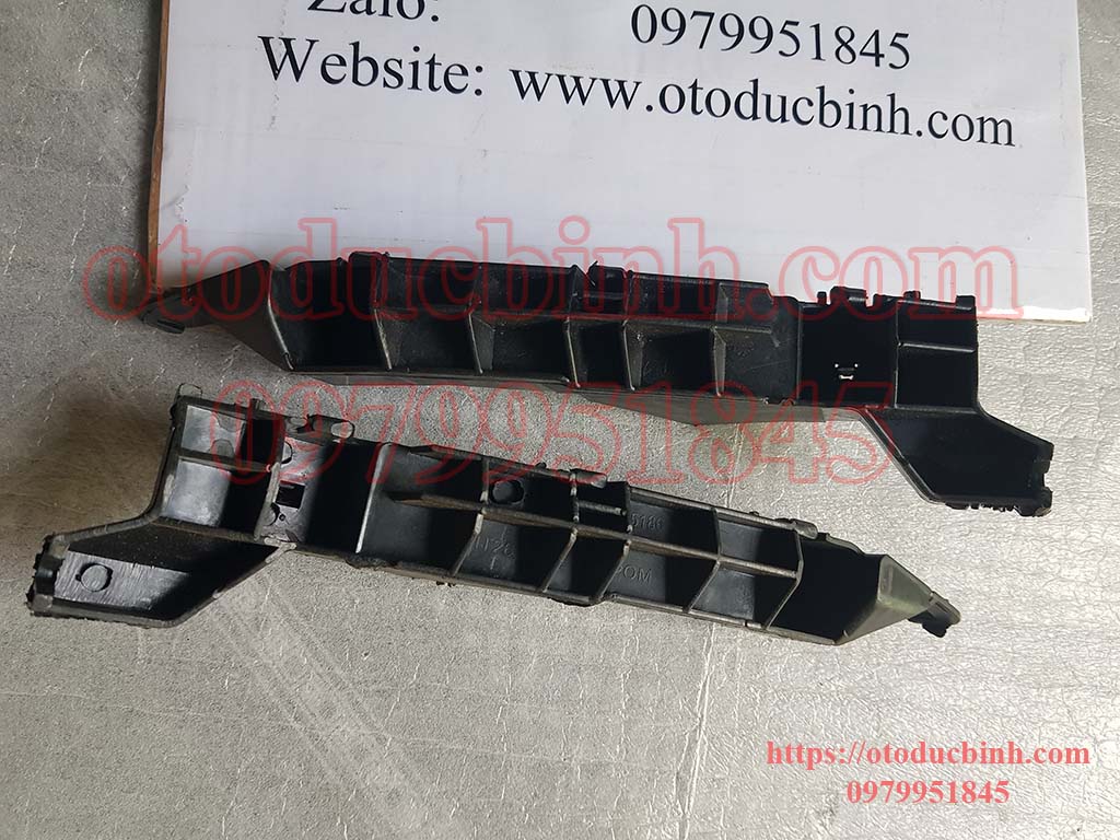 Phe cài cản trước Mitsubishi Triton 2005-2014