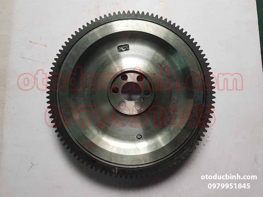 Bánh đà Suzuki APV