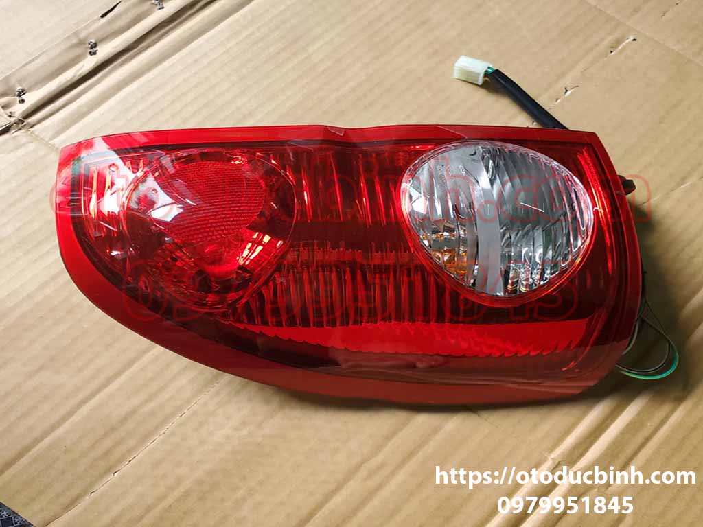 Đèn hậu Isuzu Hilander 2002-2007 2131928la (l), 213928ra (r)