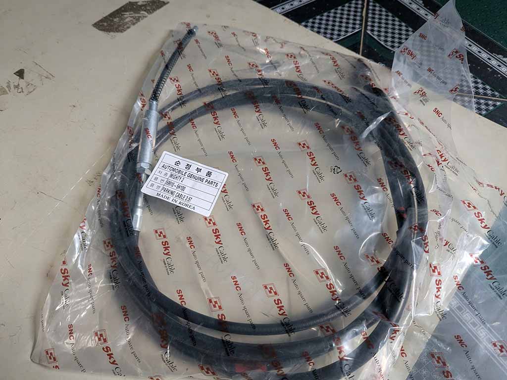 Dây phanh tay Hyundai Mighty II, HD65, HD72 có lò xo