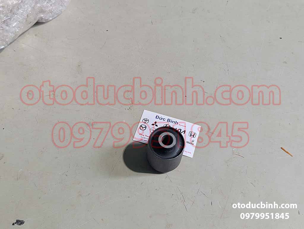 Cao su giằng sau Hyundai Santafe, Sorento 2012-