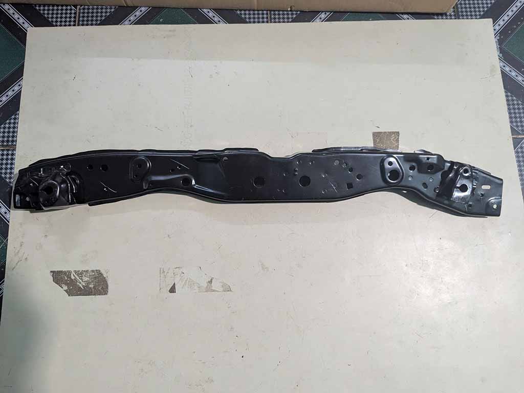 Khung đỡ két nước Toyota Veloz 2022-202x