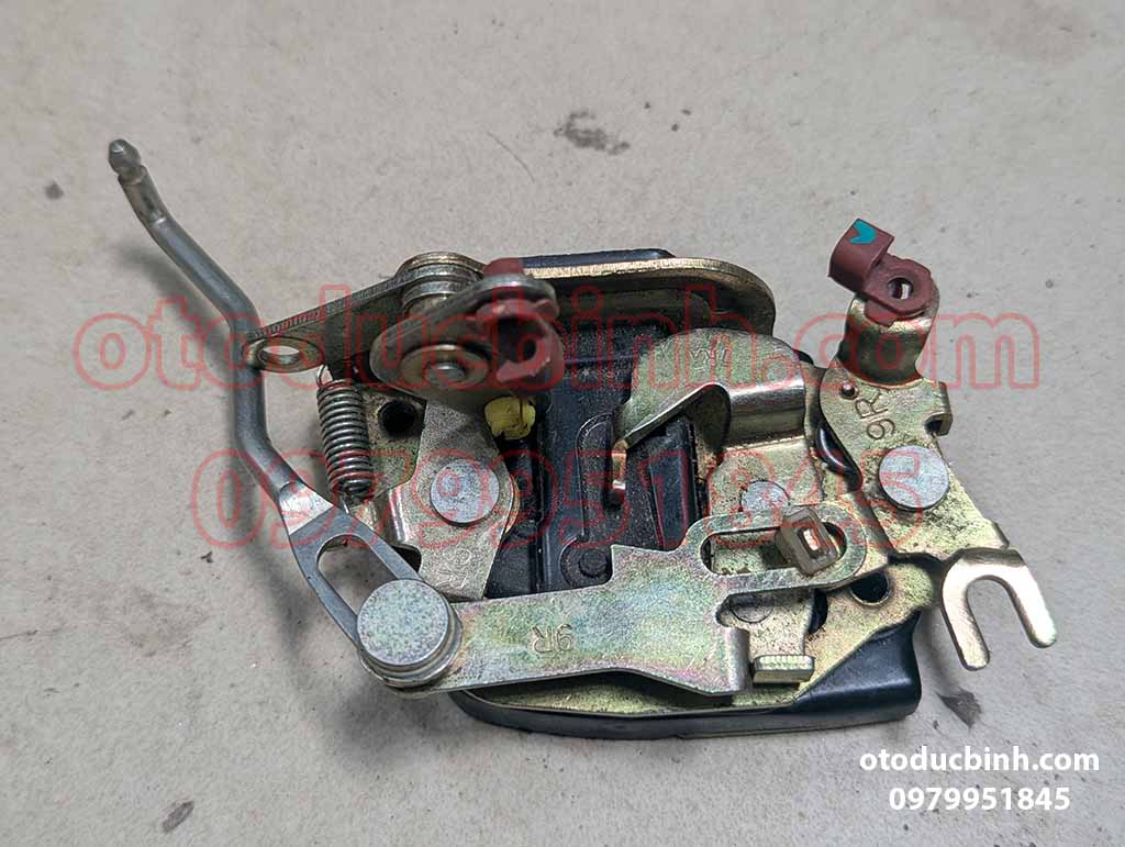 Ổ khoá ngậm cửa Daihatsu Citivan