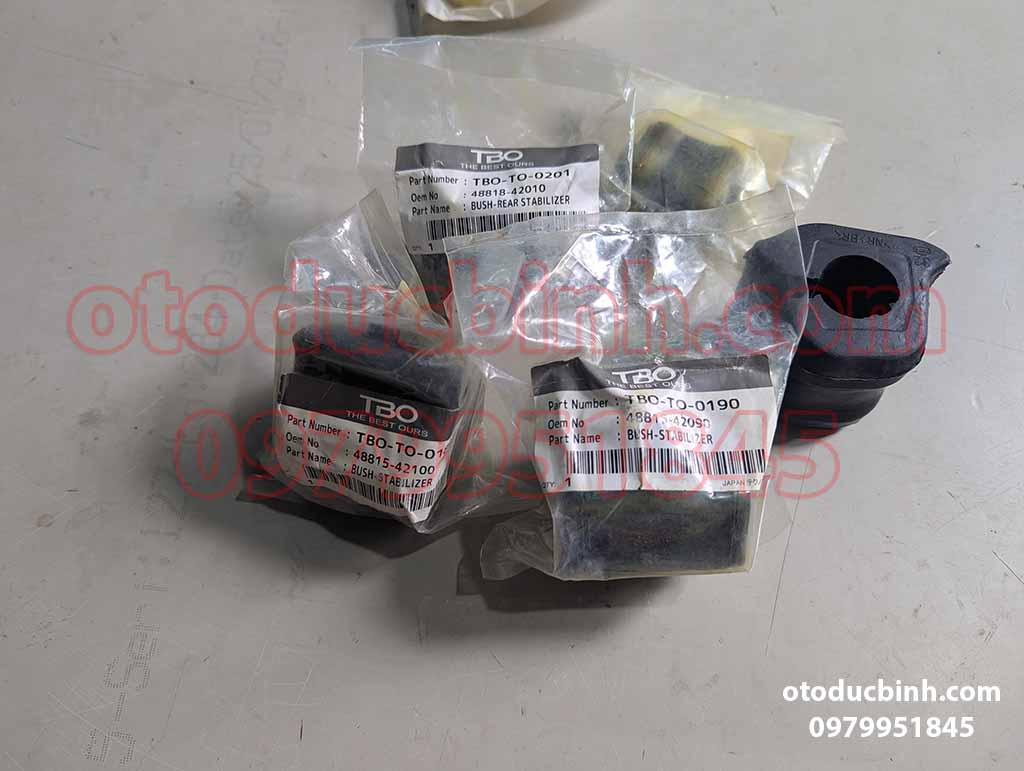 Cao su cân bằng Trước, Sau Toyota Rav4 06-12