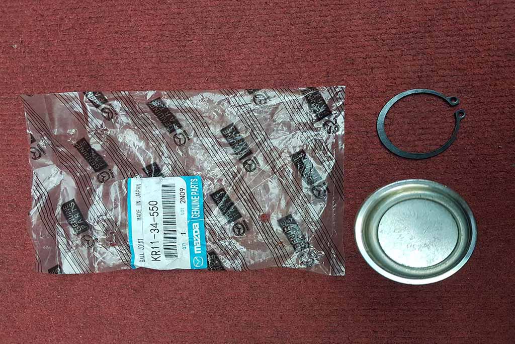 Rotuyn trụ đứng Mazda CX5  KR1134550