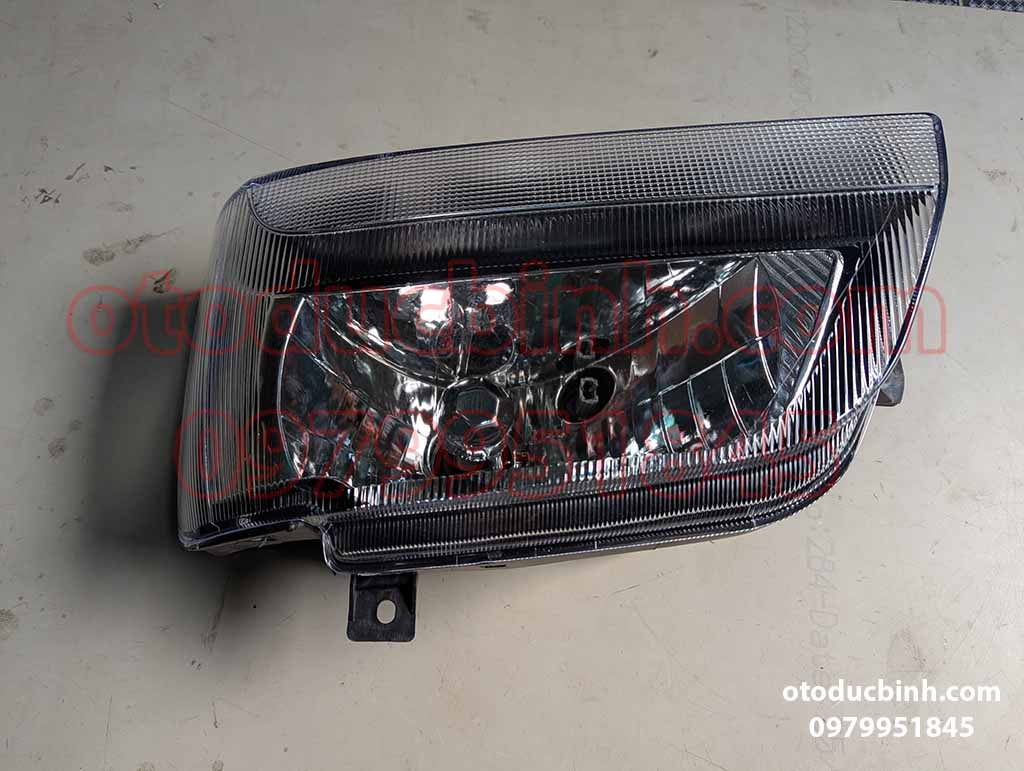 Đèn pha SYM T880