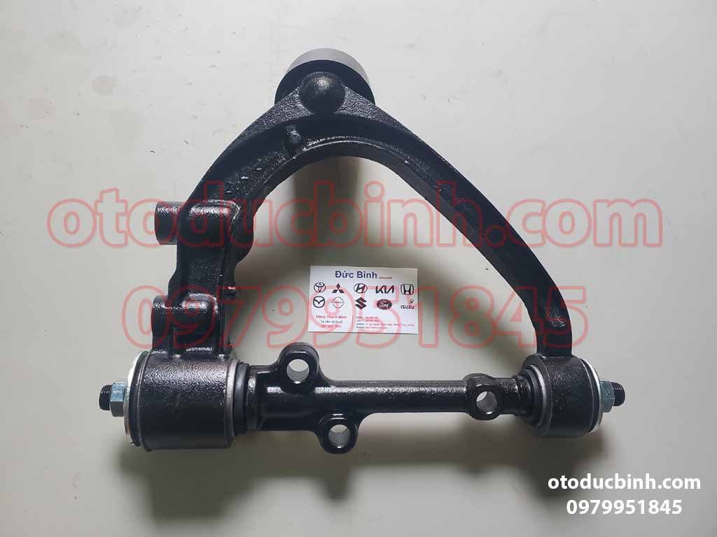 Càng A Toyota Hiace