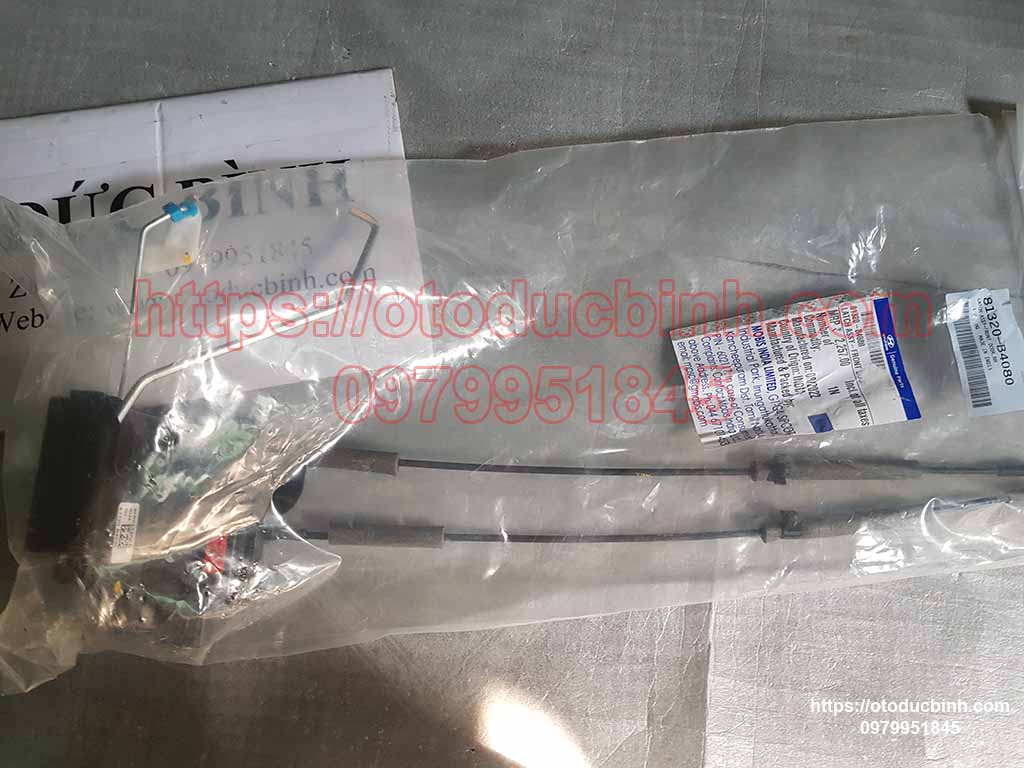 Ổ khoá ngậm cửa trước phụ Hyundai i10