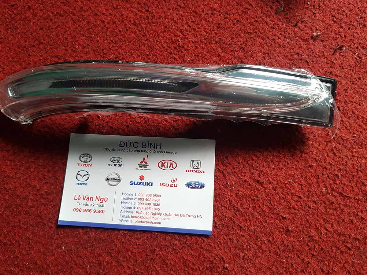 Xi nha gương Hyundai i10
