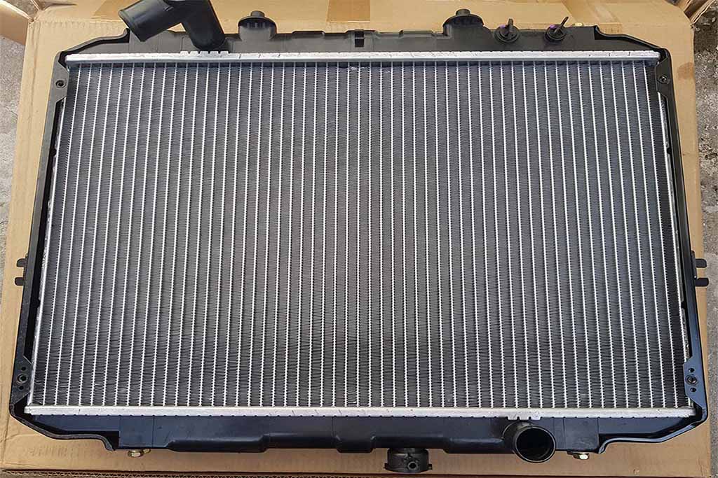 Két nước xe Hyundai Porter 2 253104f120