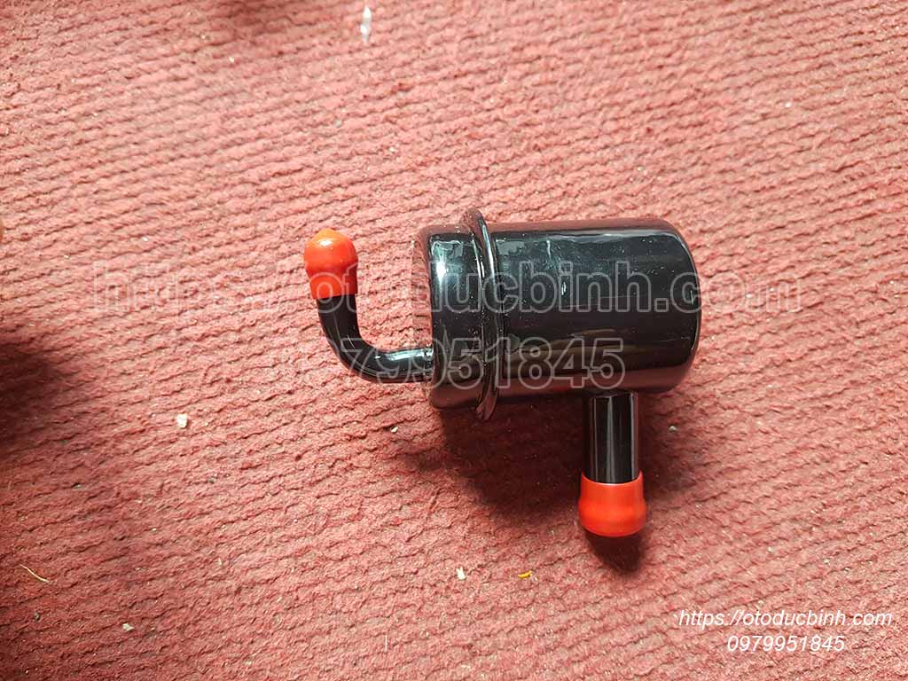 Lọc xăng nhỏ Suzuki 5 tạ ks2102201
