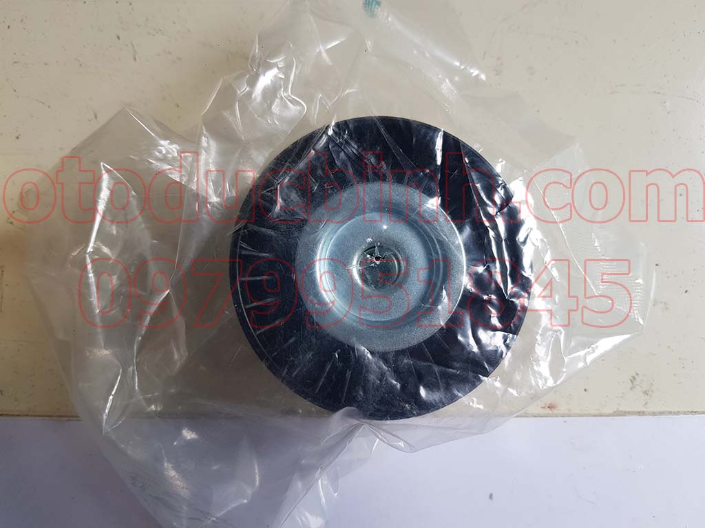 Bi tỳ Ford Transit lắp trên cụm tăng dây curoa tổng