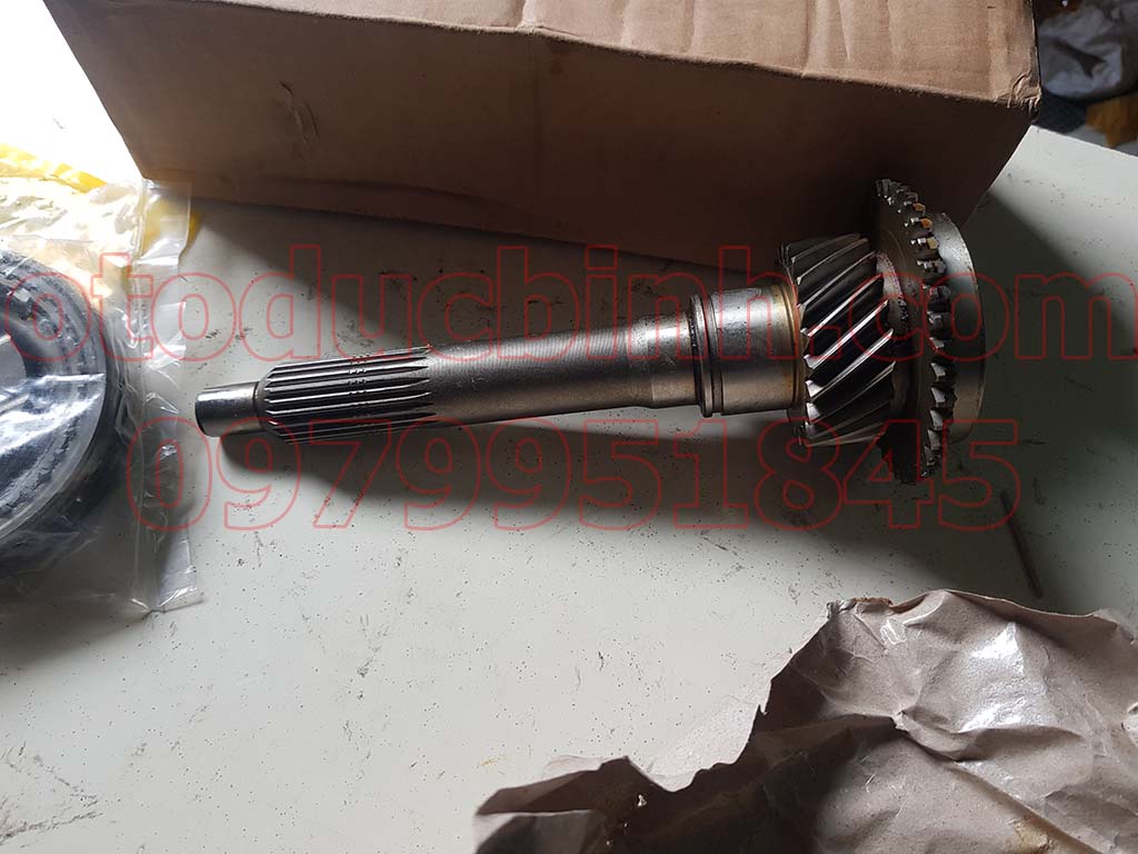 Đầu cơ hộp số KIA K165, K3000