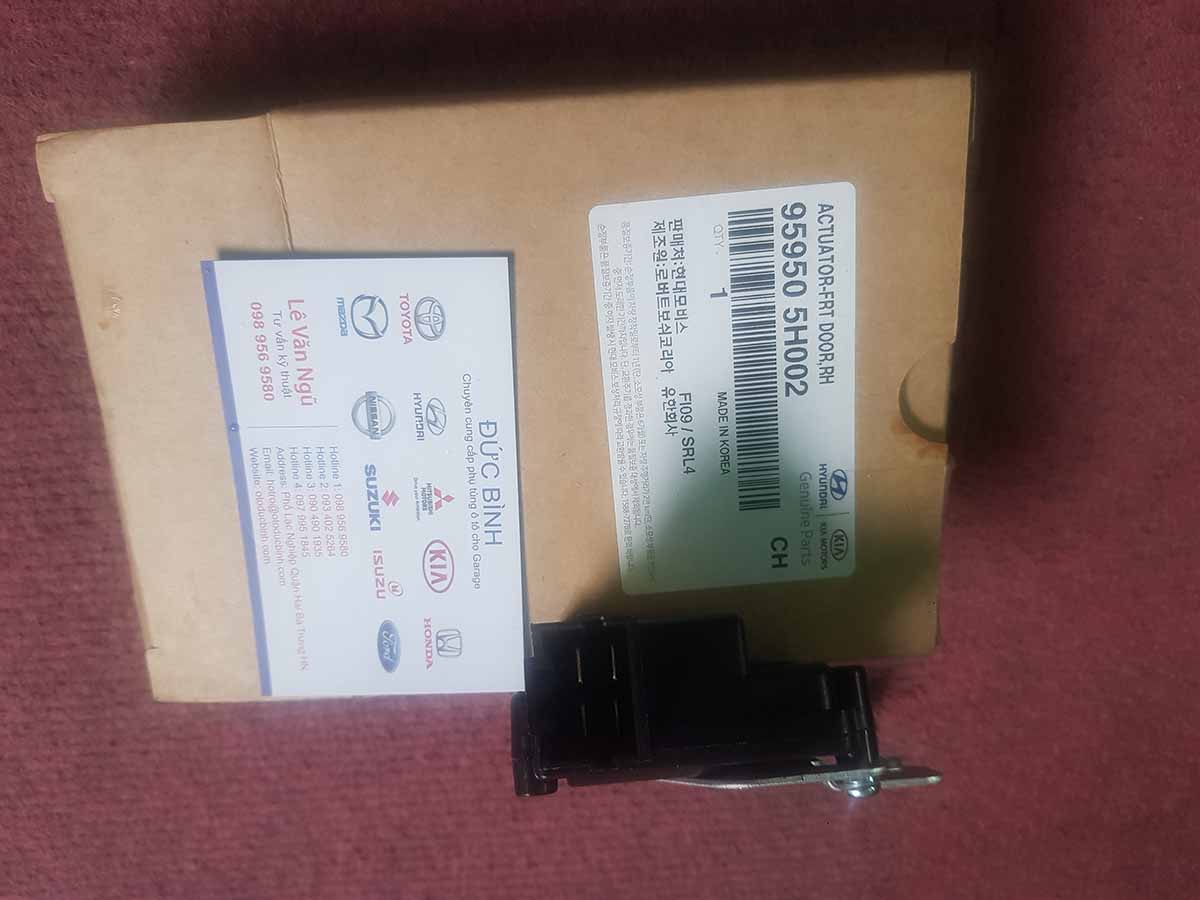 Khóa cửa trước hay Bộ dẫn động khóa cửa Hyundai HD65,HD72 959505H002