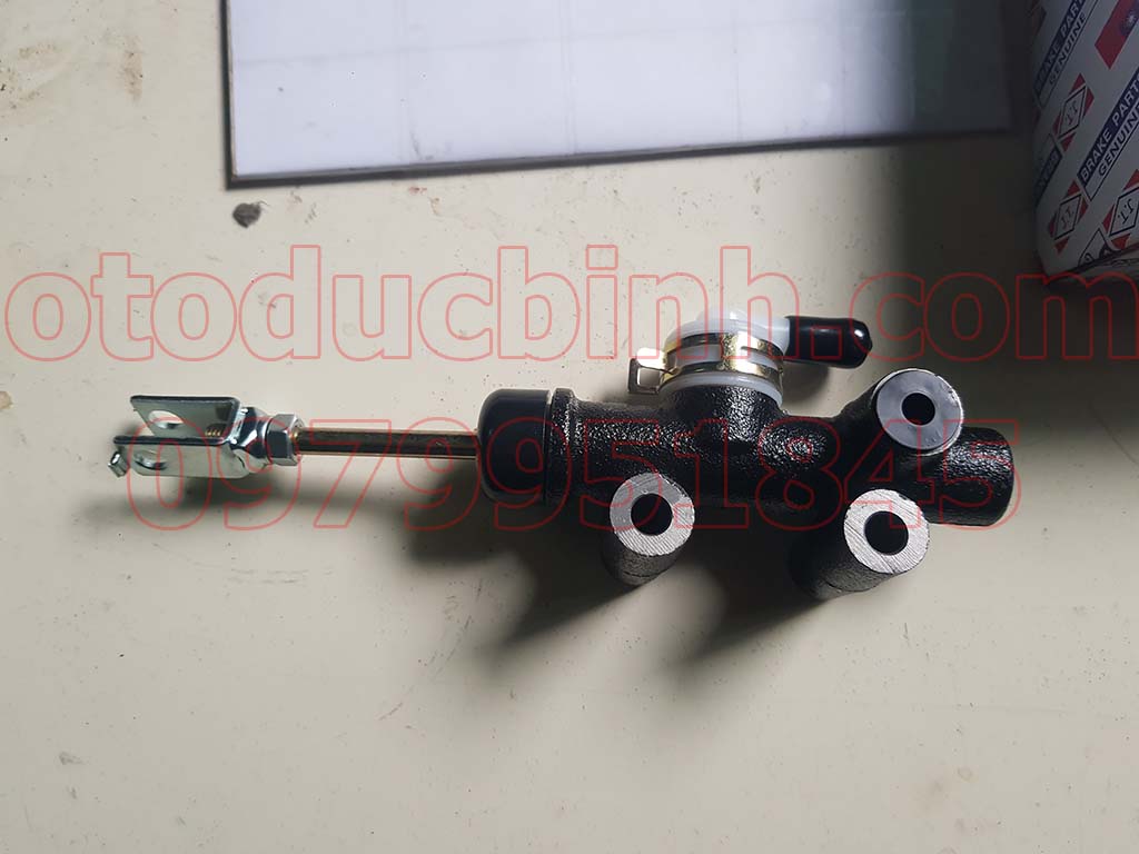 Tổng côn trên Toyota Hiace 3142036130