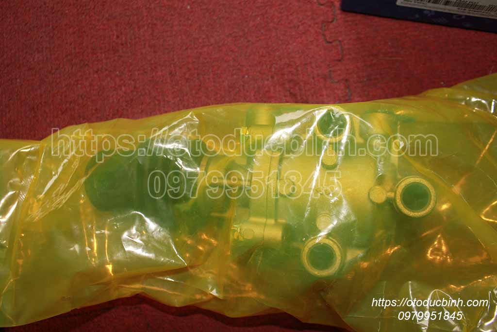 Tay số hơi hay cục chuyển tầng Hyundai HD270, HD320, HD370, HD700, HD1000 qd43698t00011