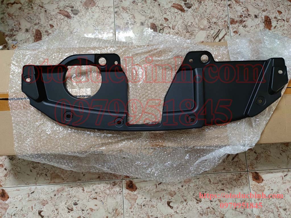Tấm nhựa che mặt ca lăng xe Honda Brio
