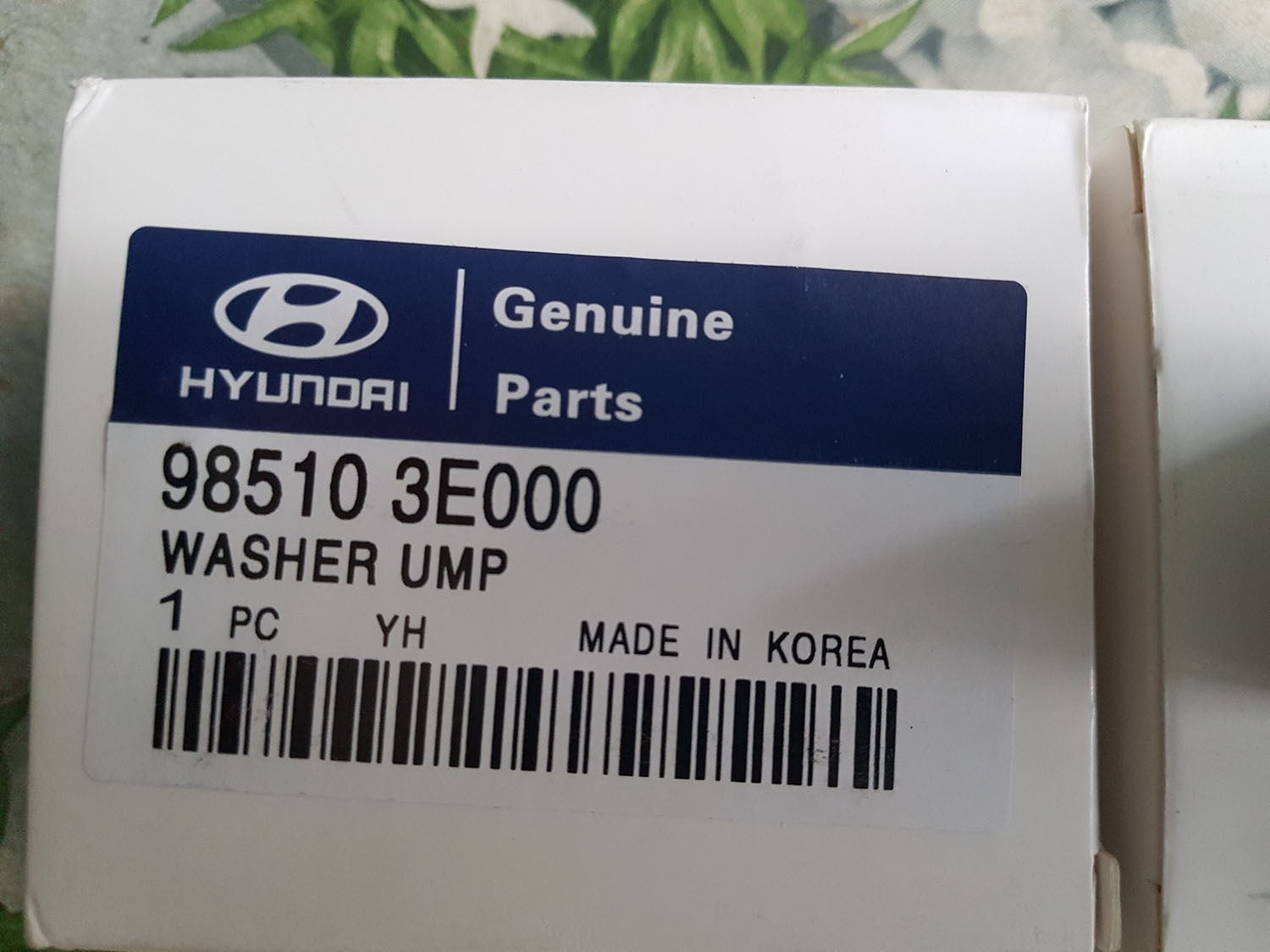 Bơm nước rửa kính i10 2015 985103E000