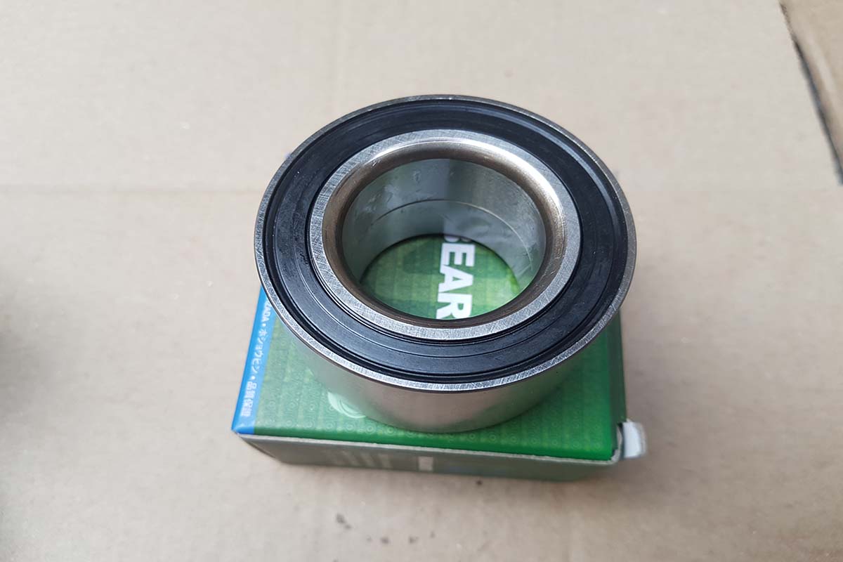 Bi may ơ trước Mitsubishi Attrage 3885a043 3885-a043