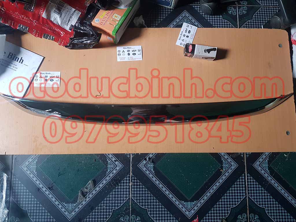 Nẹp mạ crome nắp capo Toyota Fortuner 2009- 2012