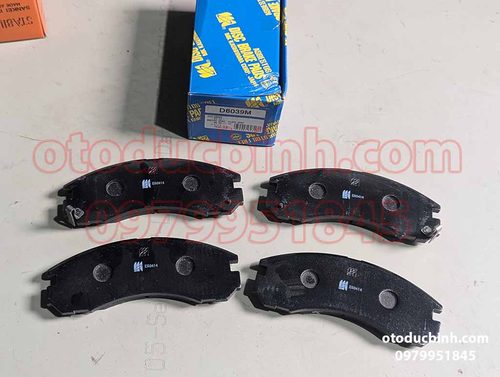 Má phanh trước Mitsubishi Pajero V33, V43, V45, Outlander