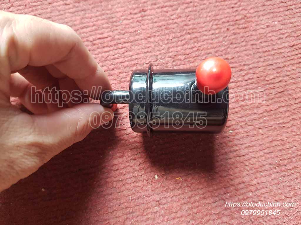 Lọc xăng nhỏ Suzuki 5 tạ ks2102201